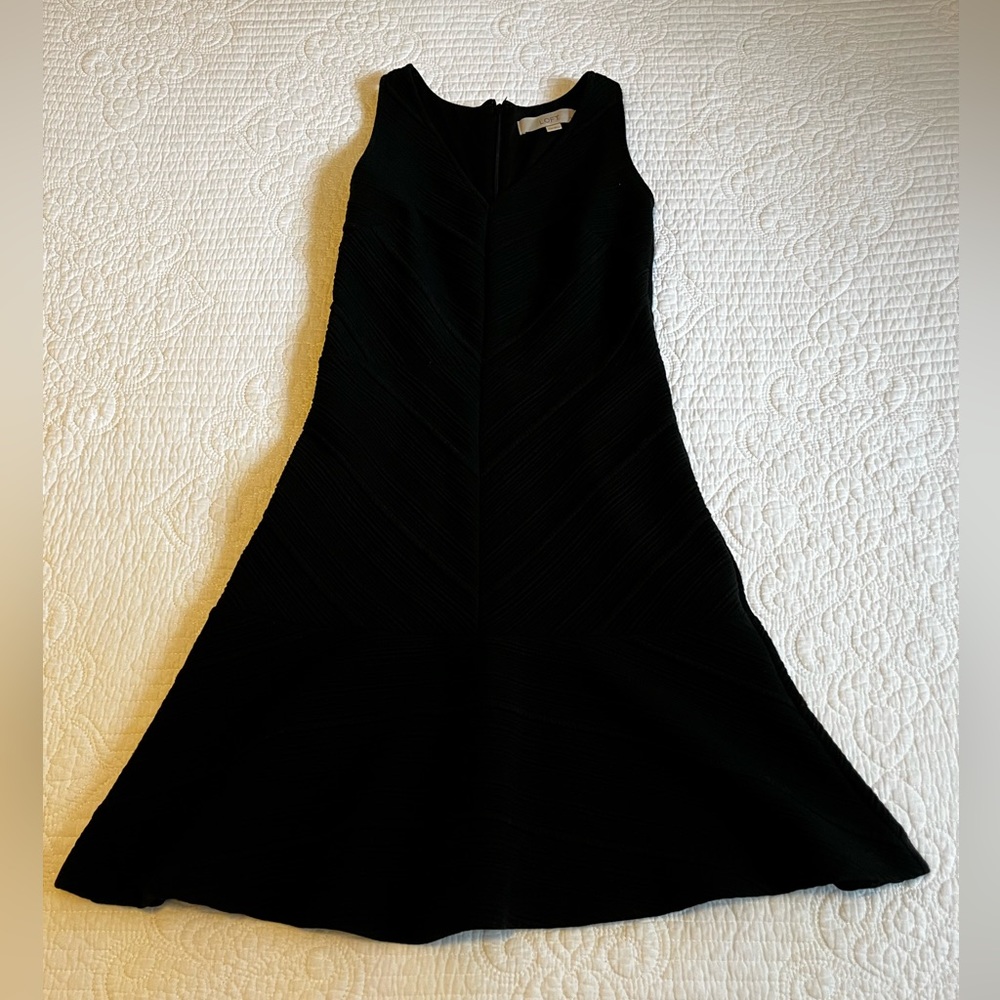 Euc Black cocktail dress Ann Taylor loft size 00